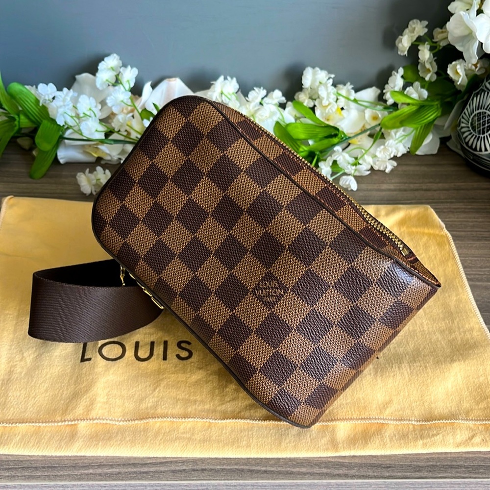 Louis Vuitton Damier Geronimo Bodybag